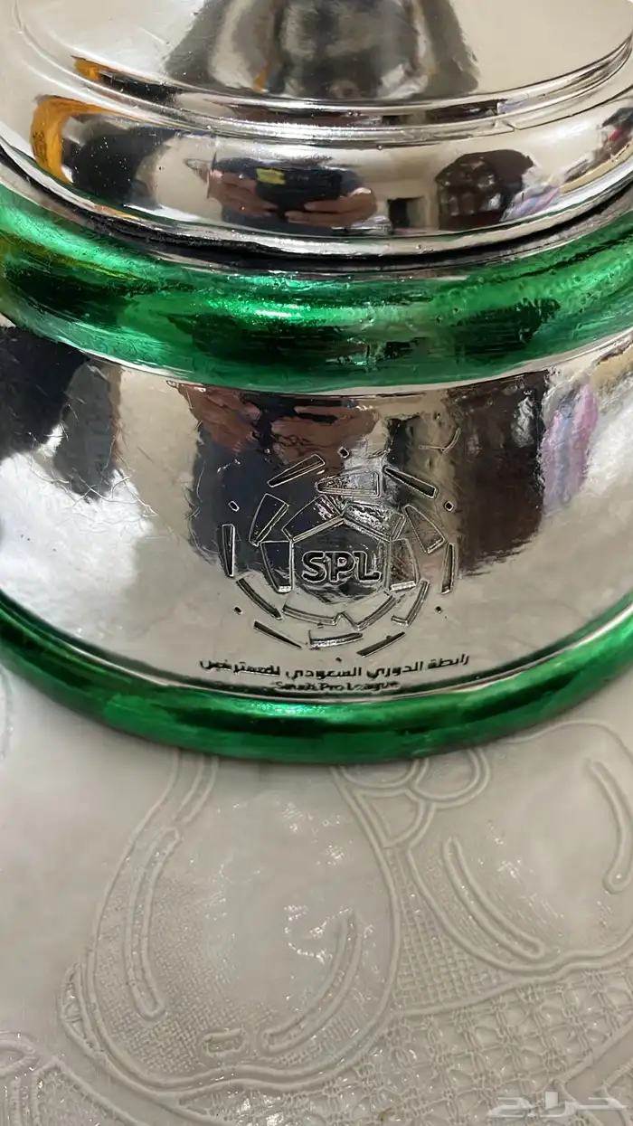 مجسم كأس دوري روشن الاتحاد 4