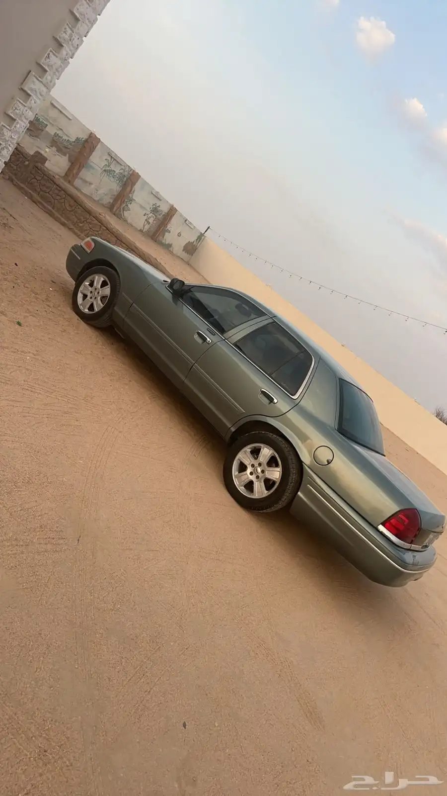 فورد فكتوريا 2005 2