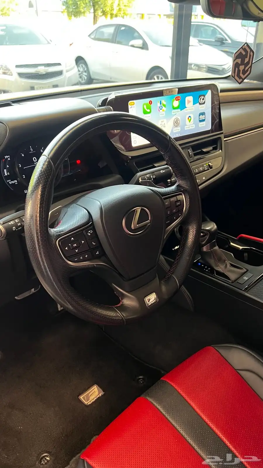 لكزس ES F Sport 2023 24