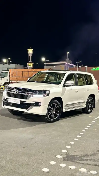 لاندكروزر ديزل 2019 0