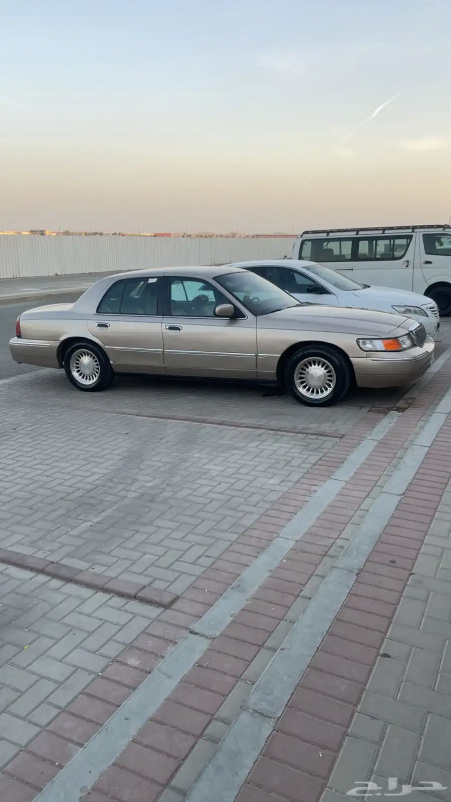 فورد ماركيز 98 4