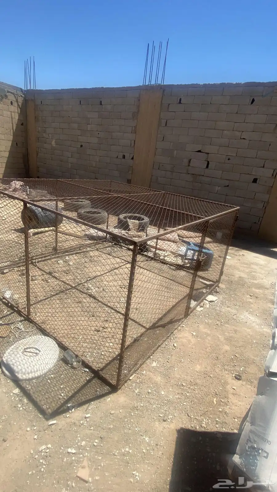 شبك دجاج مترين في مترين جديد وقفل للباب للتواصل 05453937 0