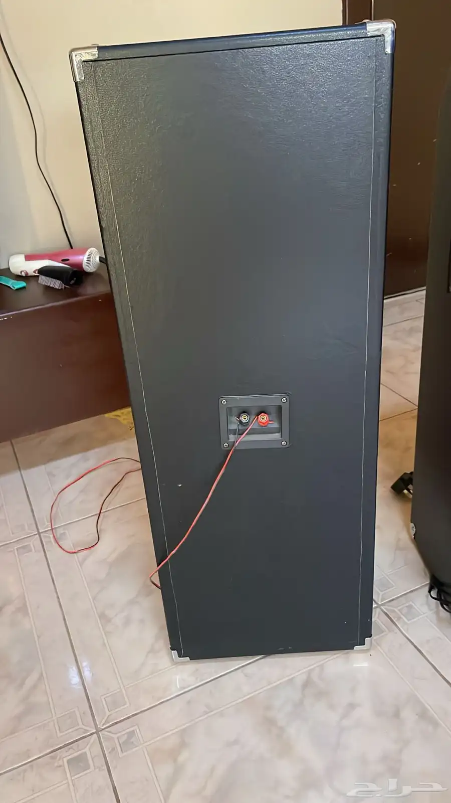 سماعات كبيره العدد 2 وحده رئيسيه خوات الحدد 2