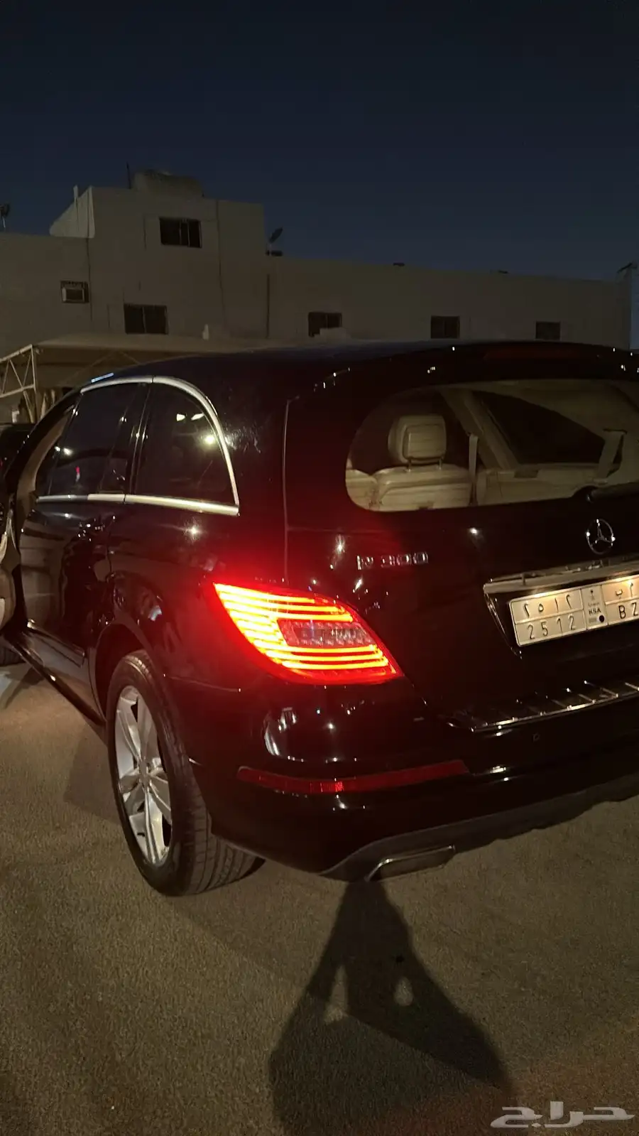مرسيدس بنز R300 2011 6