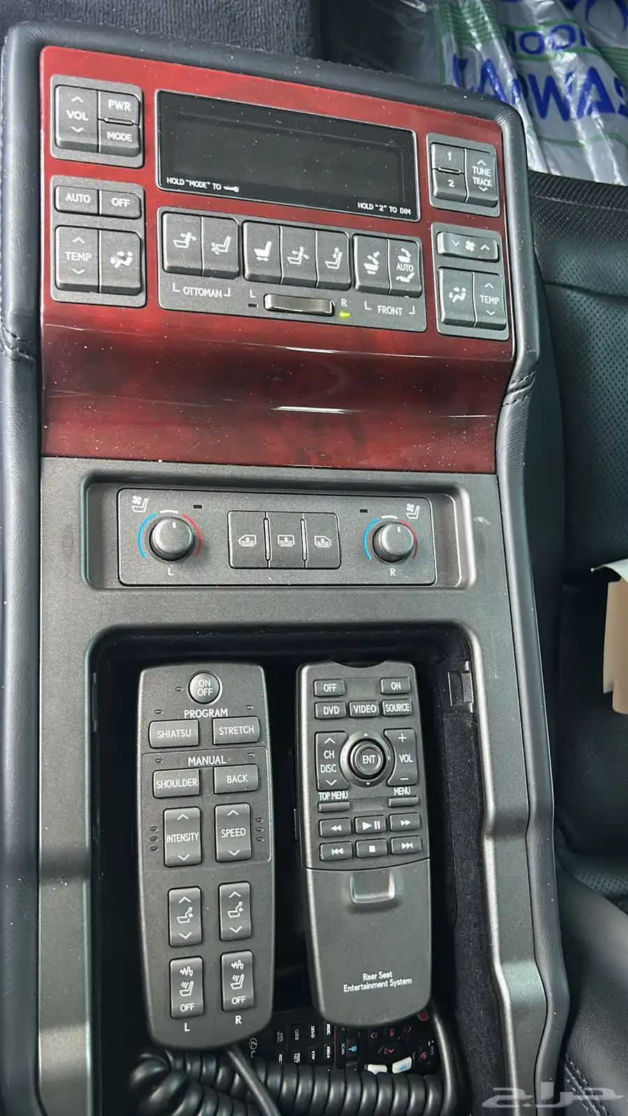 لكزس LS460L لارج فل 2011 اوبشن اللون رصاصي لوح اماراتية 11