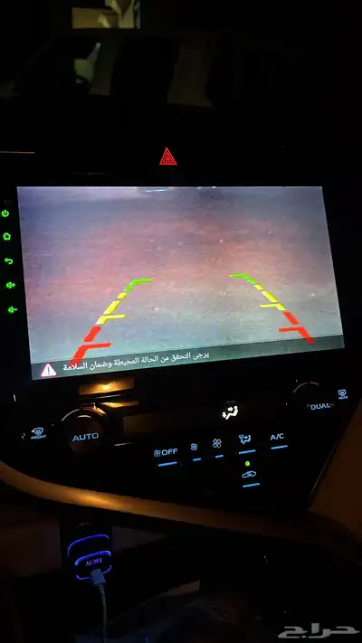 شاشة كامري 4