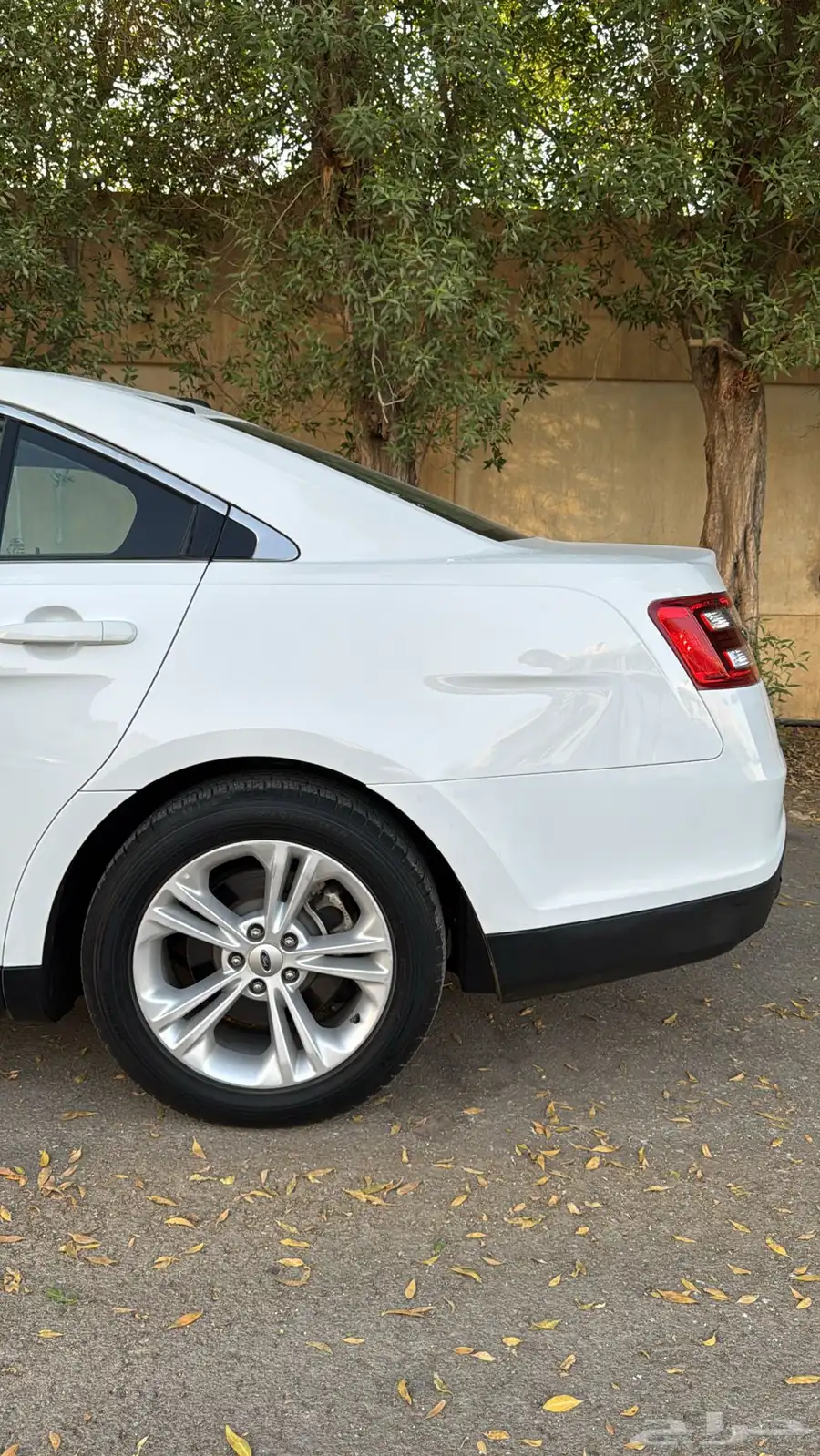 فورد تورس 2015سعودي 4