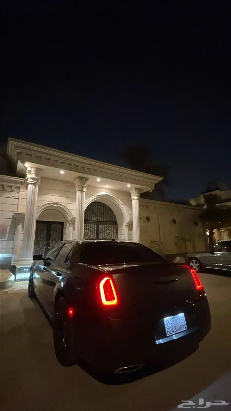 كرايزلر 2022 10