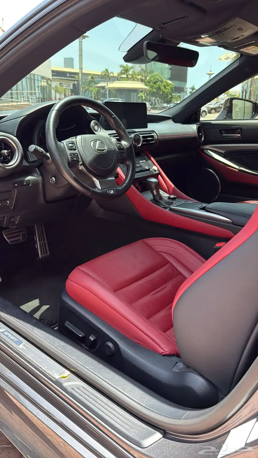 LEXUS RC 350 F SPORT 19