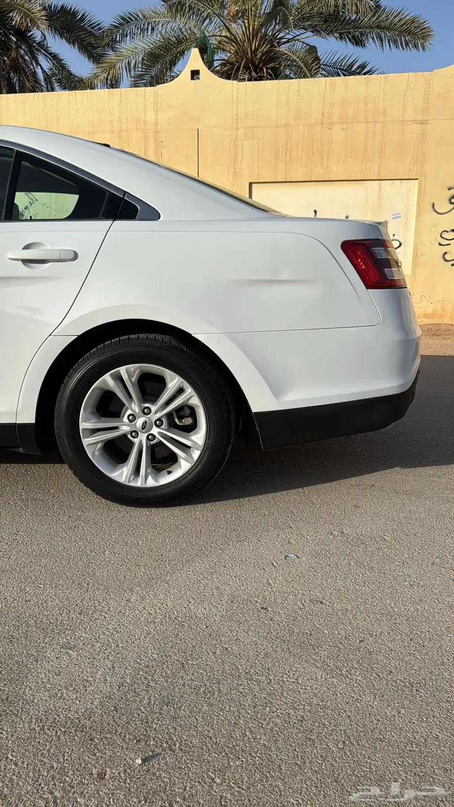 فورد تورس 2015سعودي 13