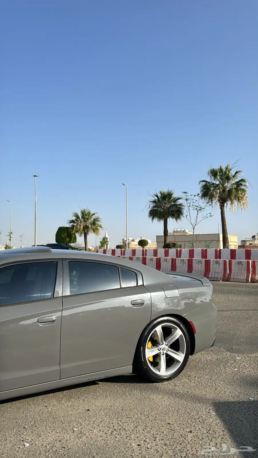 دودج تشارجر2018 3