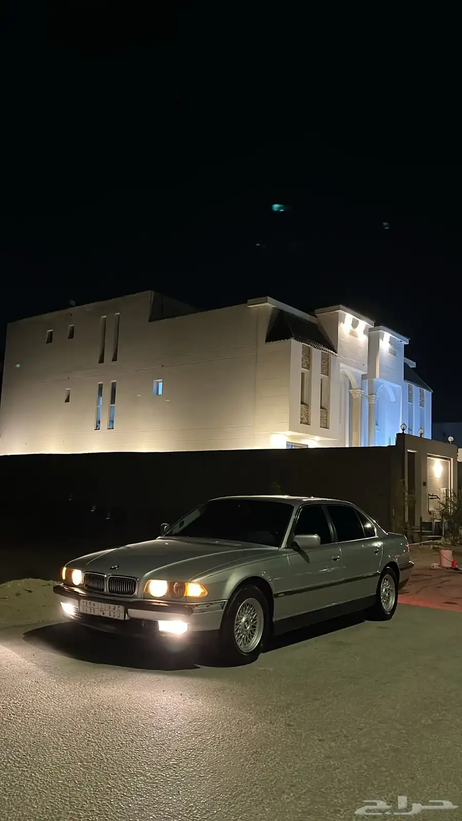 بي أم 2001 أمريكي 2