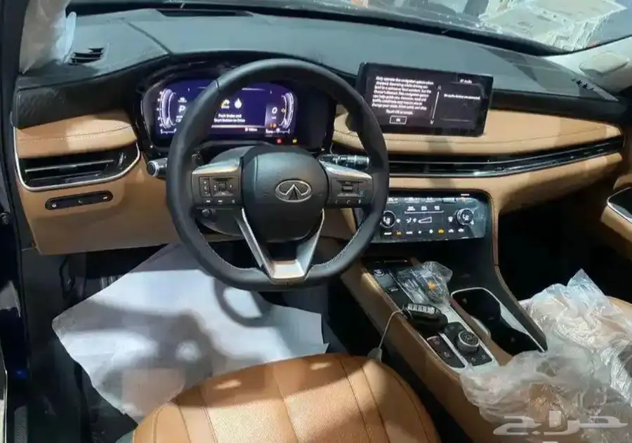 انفينتى Q60 موديل 2023 سينسورى 8