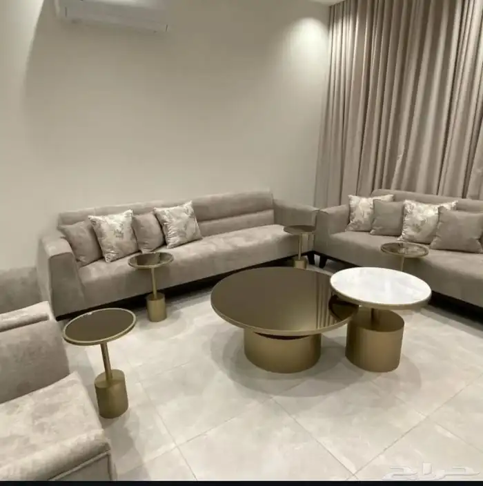 طاولات بمناسبه اليوم الوطني95   خصم 30 5