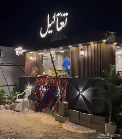 فود تراك للبيع نظيف 1