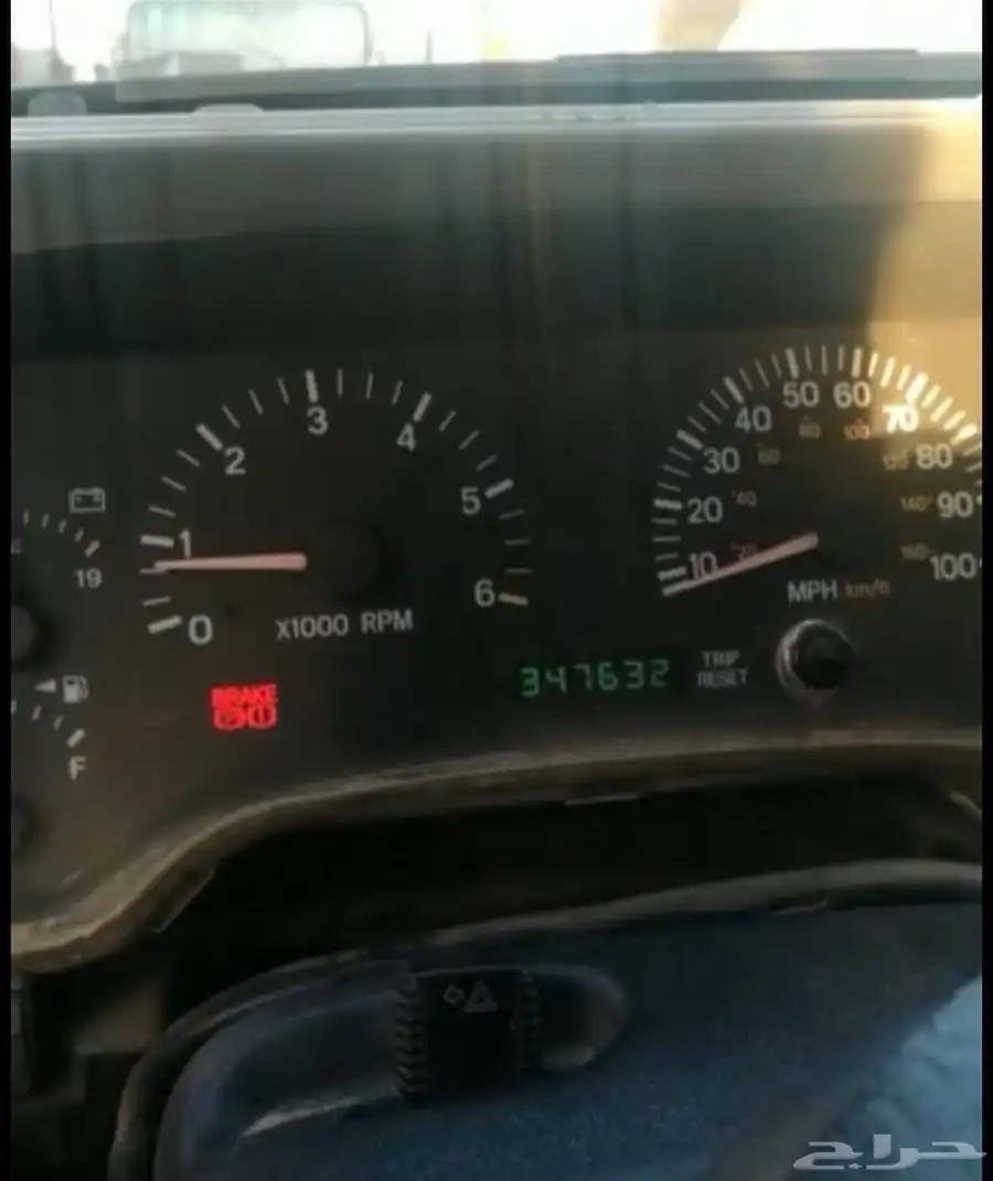 عداد وديكور مكيف جيب شيروكي 1