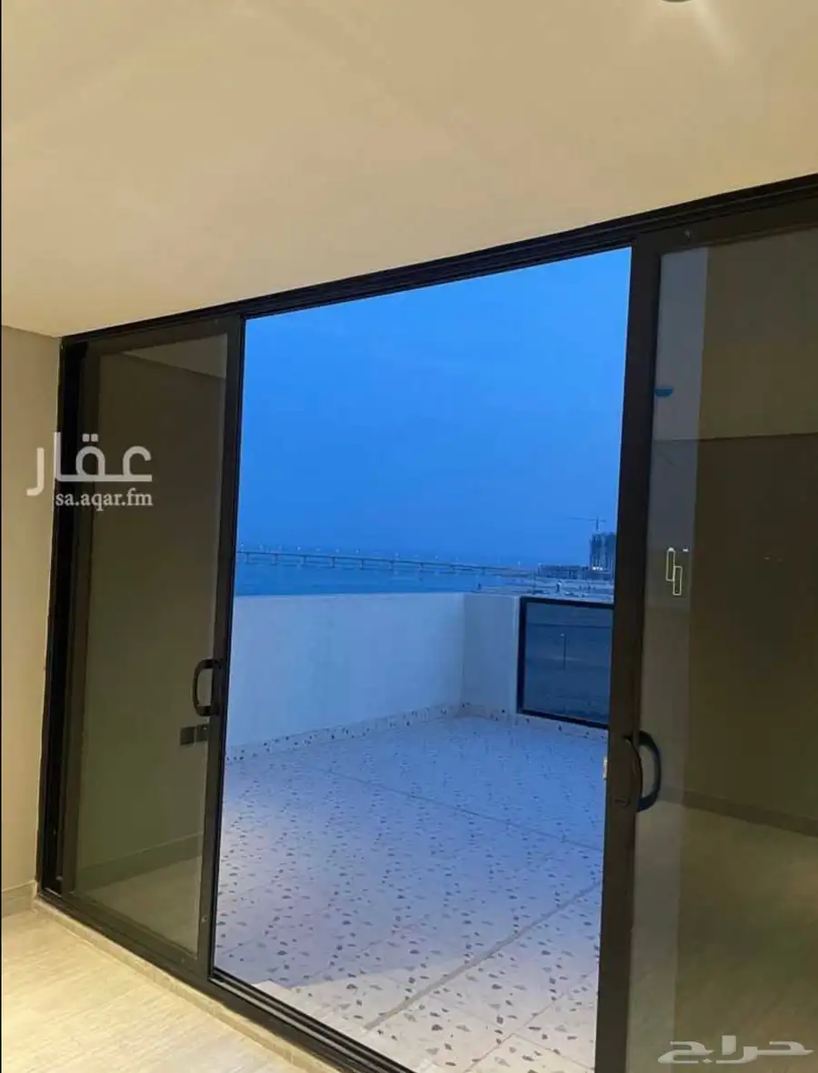 شقة ايجار على البحر سكن او استثمار في الخبر 1