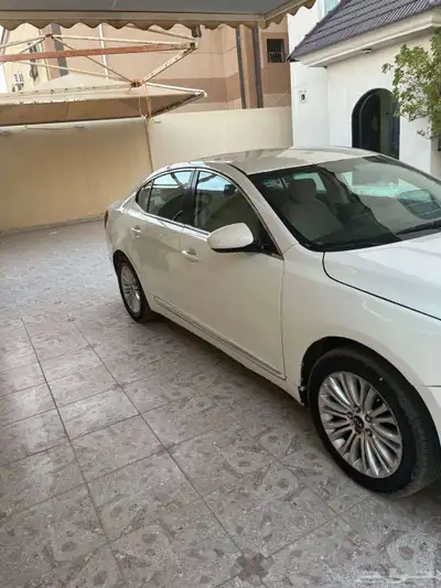 كيا كدنزا 9