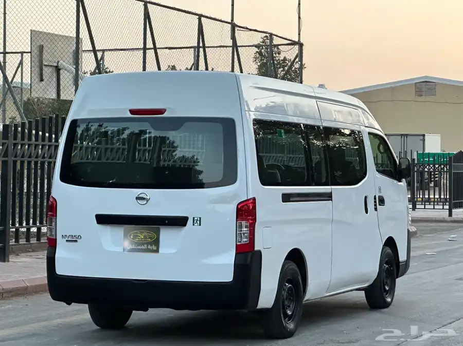 نيسان باص ركاب موديل 2019 سعودي قير عادي ديزل 5