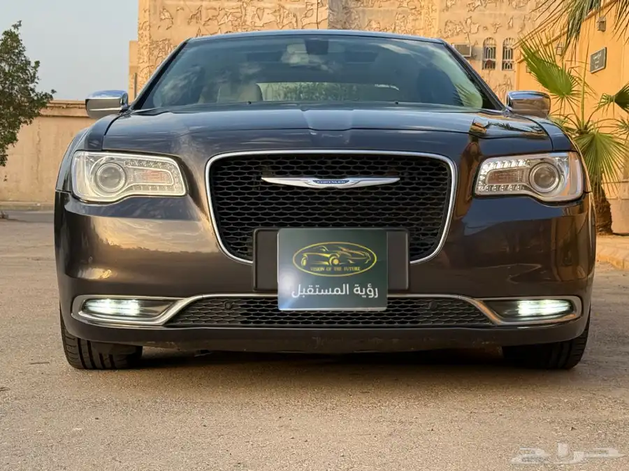 كرايزلر C300 موديل 2022 سعودي ممشى قليل قمة النظافة 6