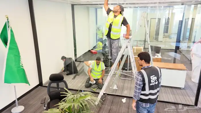 تصميم وتنفيذ وتأثيث مكاتب ادارية 5