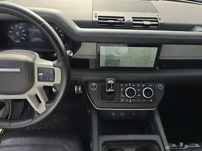 2022 Defender 110 X-Dynamic SE V6 بلاك اديشن 8