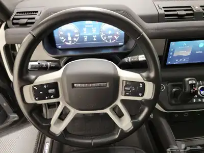 2022 Defender 110 X-Dynamic SE V6 بلاك اديشن 7
