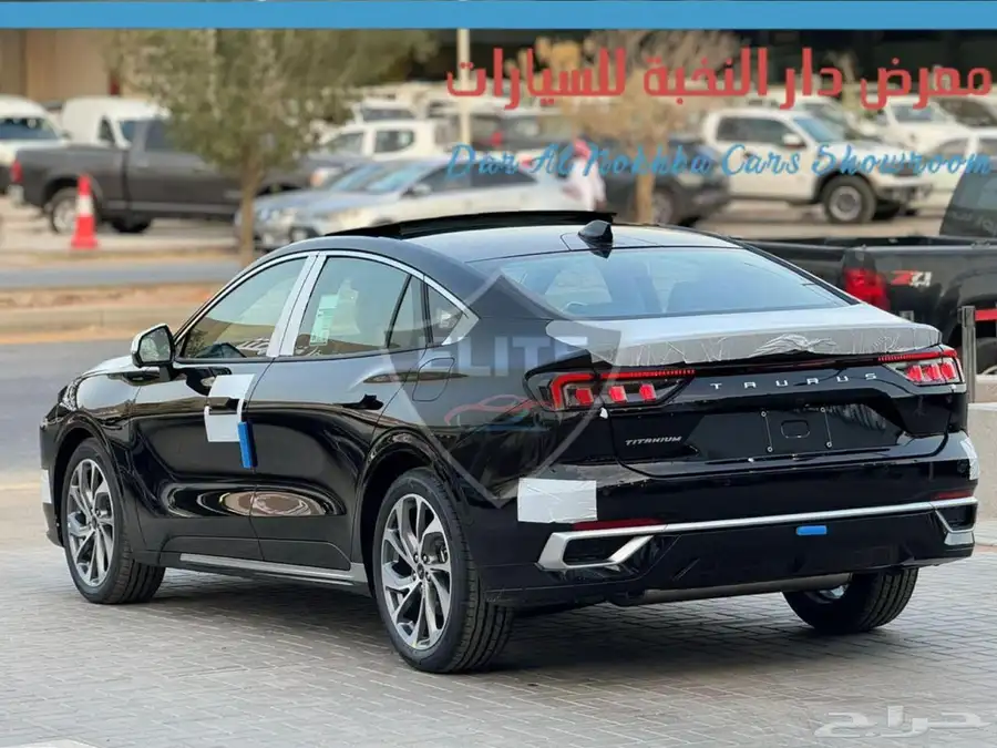 فورد تورس تيتانيوم2025 كاش وبنوك 4