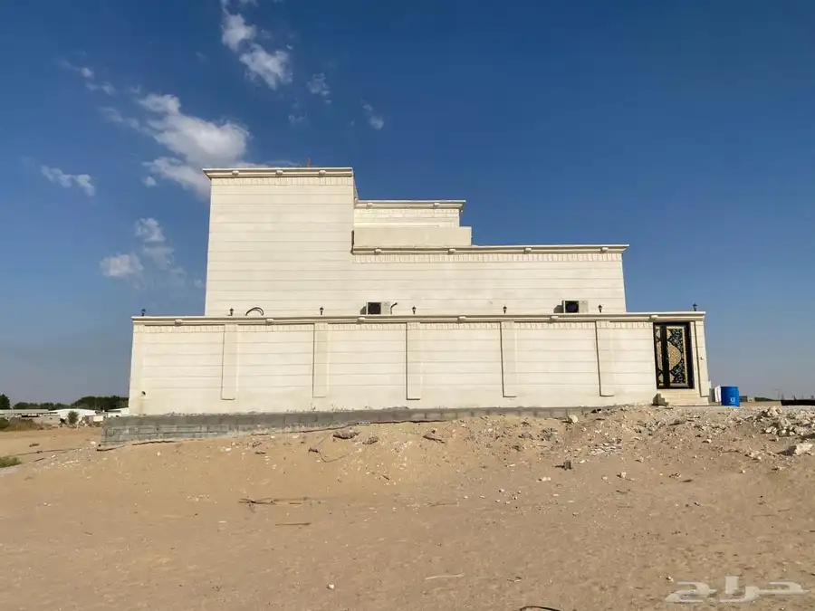 فيلا للبيع في بقيق (يكرب) 1