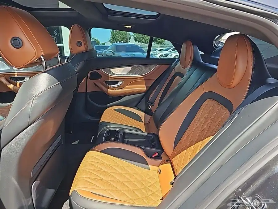 2024 Mercedes-Benz AMG GT 43 عرض ناري ممشى 3 الاف فقط 6