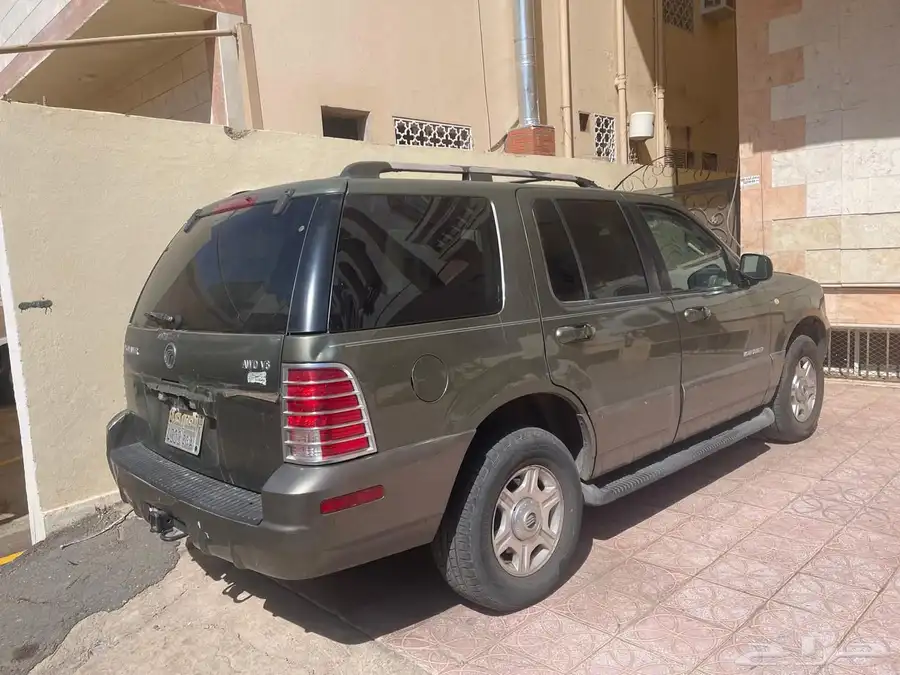 سيارة جيب فورد 2002 5