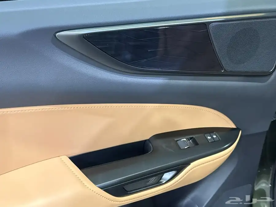 لكزس - NX350 h - 2025 - سعودي - ممشى 4K ( بحالة الوكالة ) 21