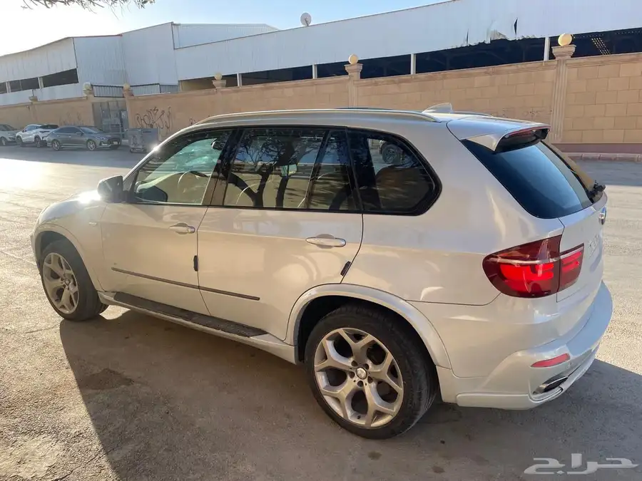 بي أم دبليو اكس 5 2008 4
