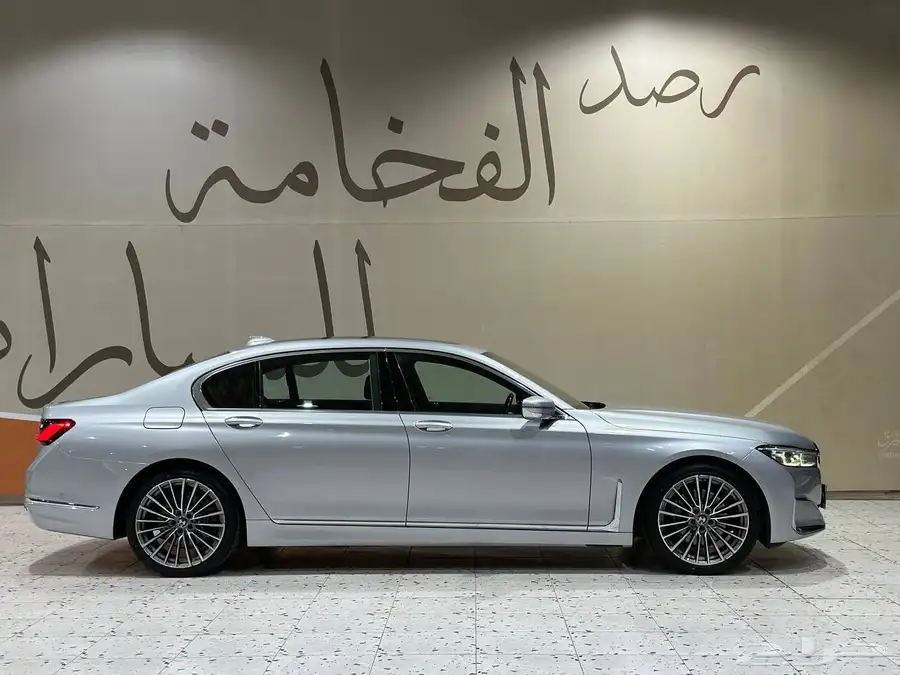 بي ام دبليو 730i 2020 . رصد الفخامة 15