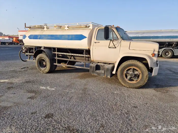 حافله وايت مويه موديل 92 11