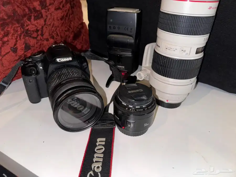 كاميرا كانون 600D للبيع مع جميع ملحقاتها 2