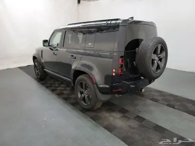 2022 Defender 110 X-Dynamic SE V6 بلاك اديشن 3