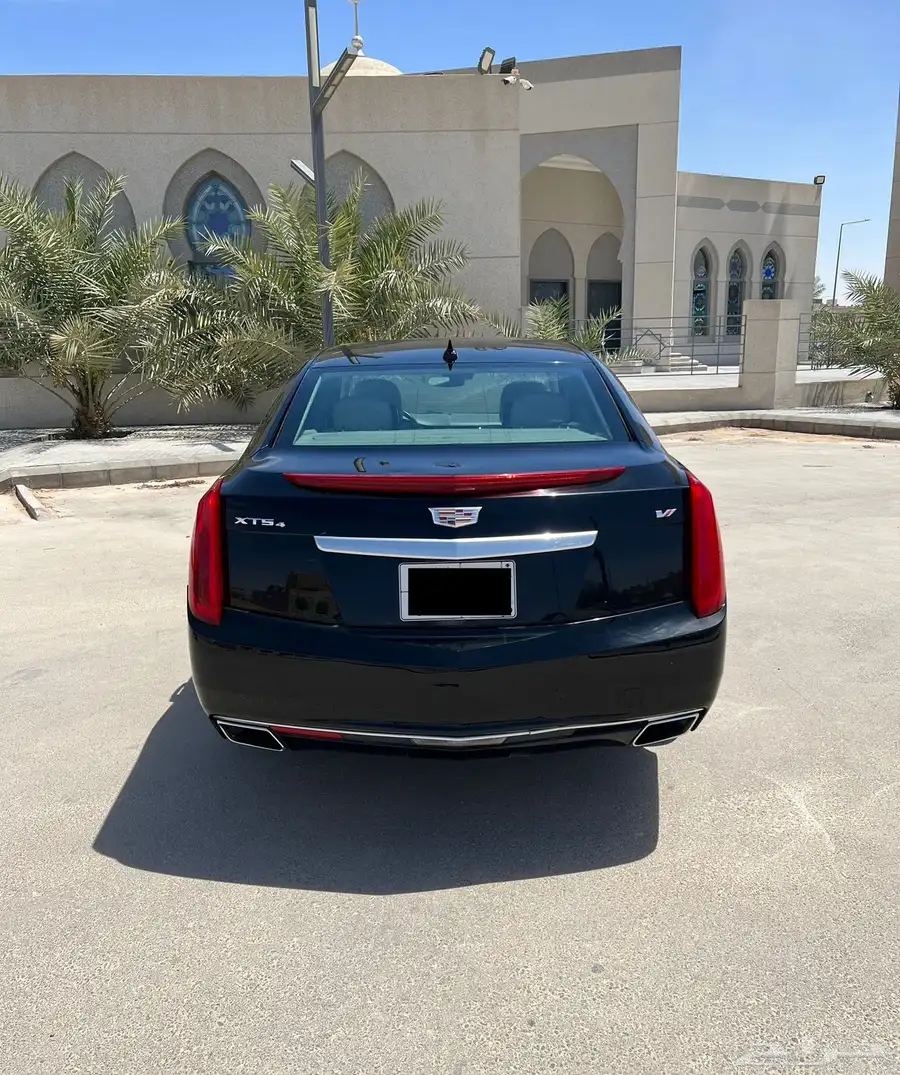 كاديلاك XT4 بلاتينيوم 2016 1