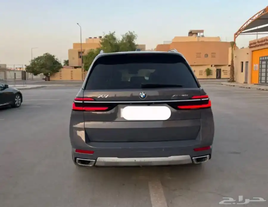 BMW X7 2023 0