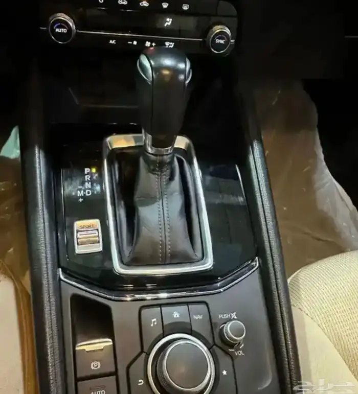 مازدا CX5 نص فل موديل 2022 6