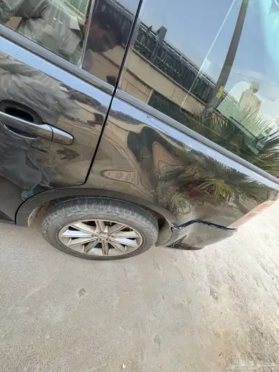 للبيع فورد فلكس موديل 2014 خالي من الحوادث شغال ما في شي 3