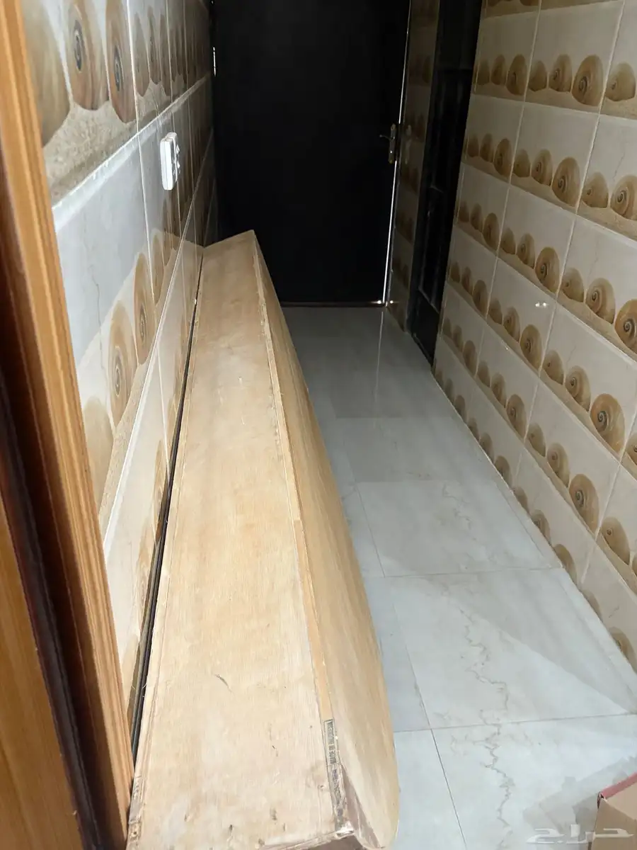 قوس حق الباب الحالة جيده جدا 0