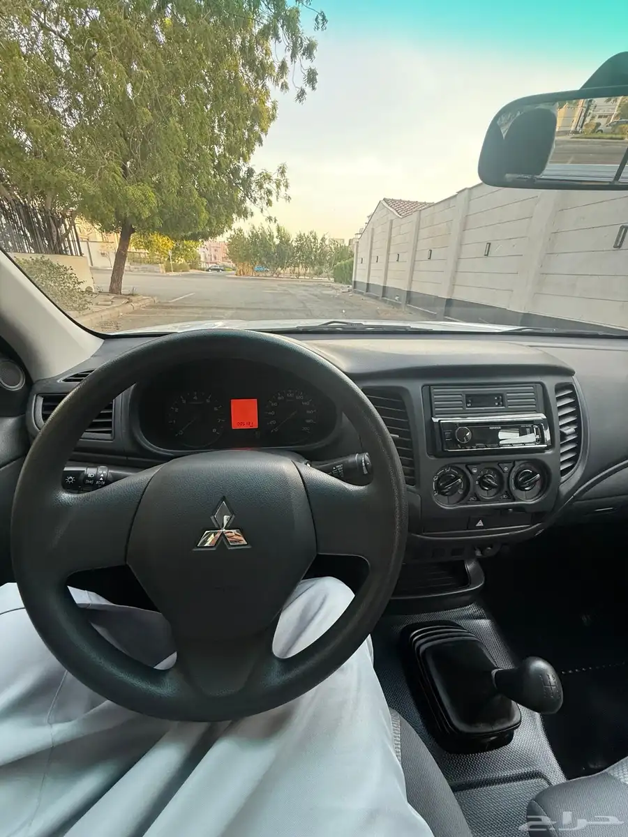ميتسوبيشي L200 غمارتين عداد 5 الف فقط بحالة الوكالة 22