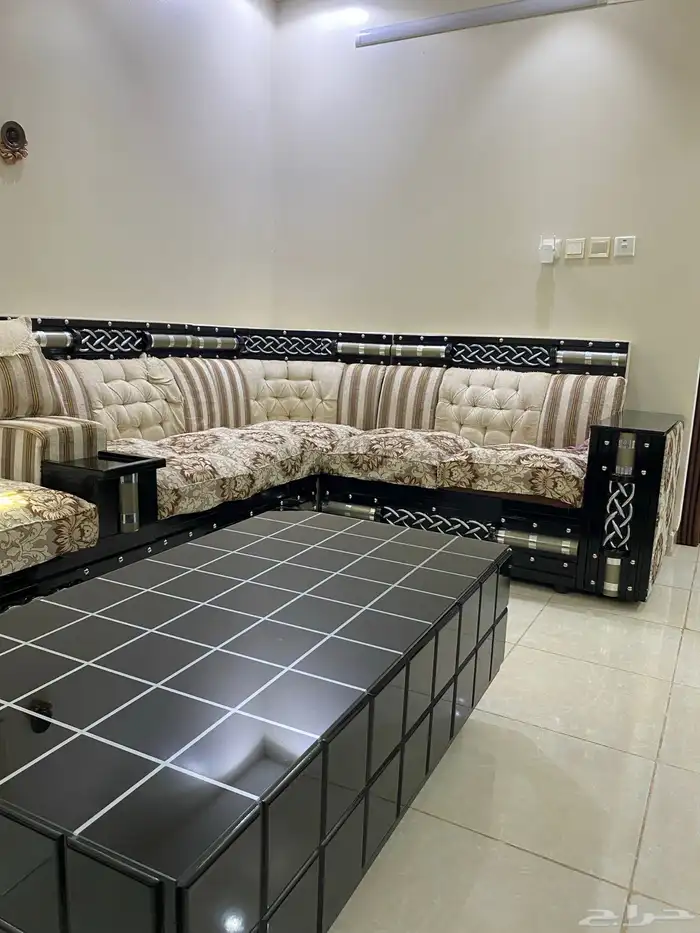 كنب للبيع 2