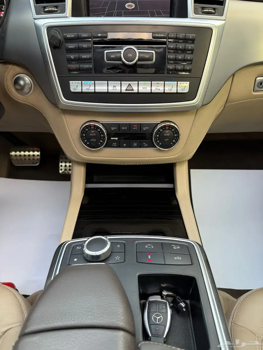 MERCEDES ML63 2013 29