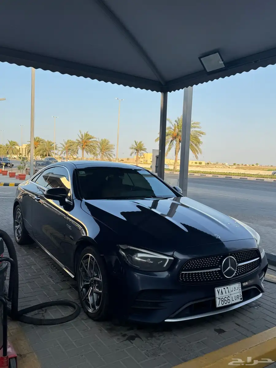 مرسيدس E400 كوبية 4