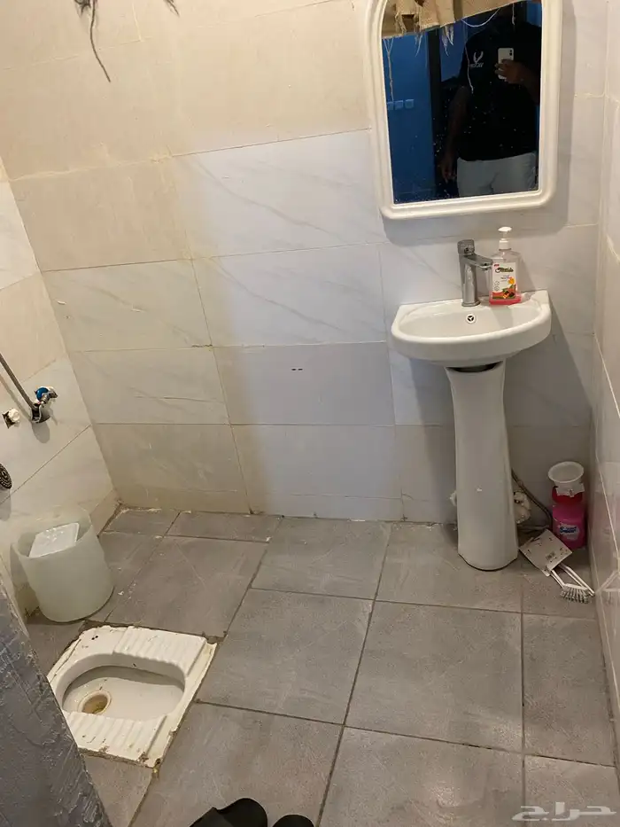 غرفة مع دورة مياه مستقله 2