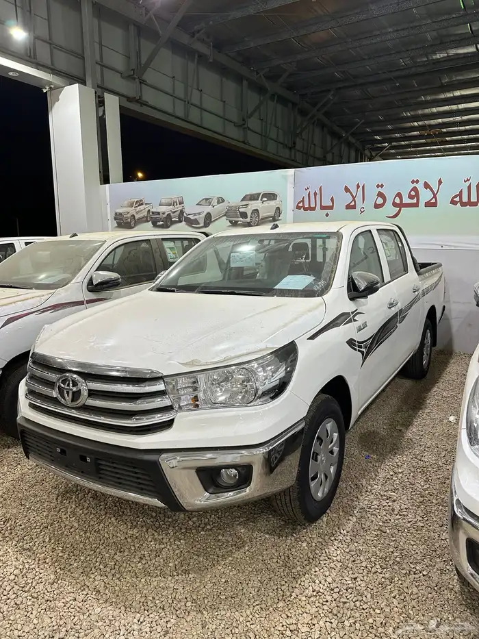 هايلوكس 2025 بنزين اصفار بطاقة كاش وبنوك 2
