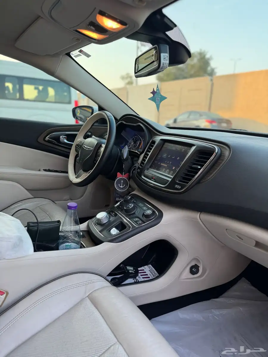 كرايزلر c200 موديل 2016 فل كامل 10
