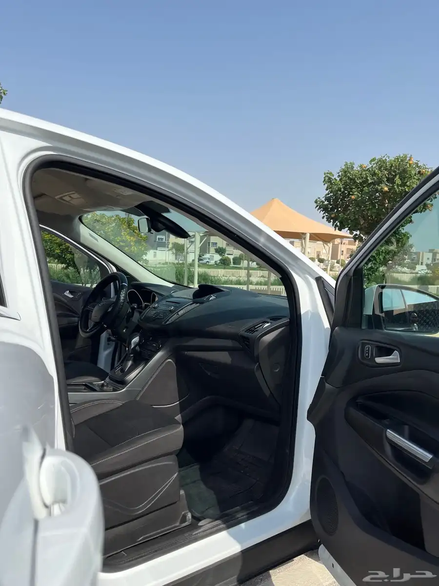 للبيع فورد اسكيب موديل 2019 نظيف مفحوص وجاهز index